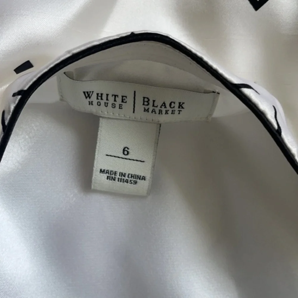 White House Black Market strapless side